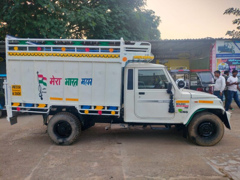 MAHINDRA BOLOER MAXITRUCK PLUS